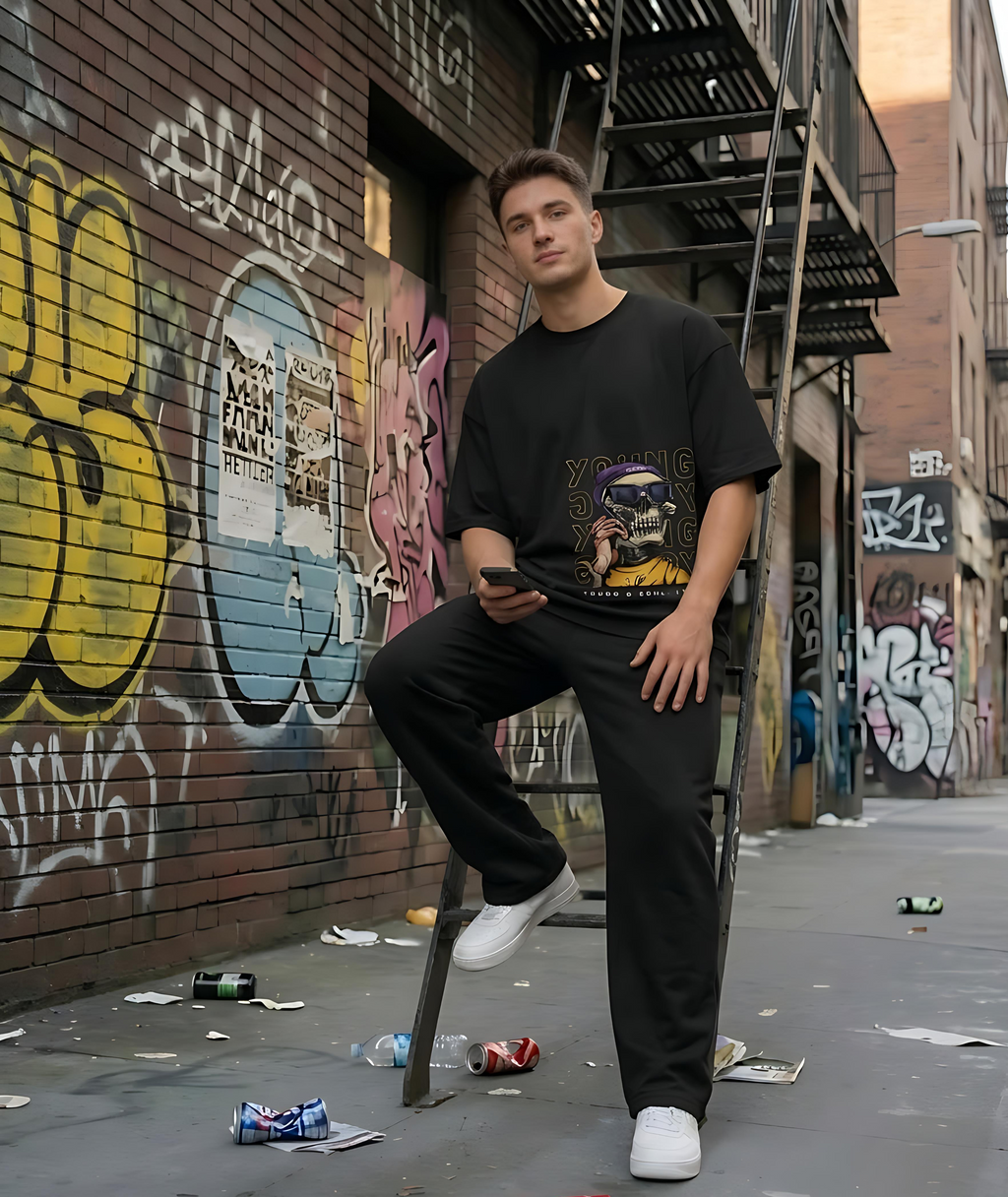 Young & Cool Skull Oversized Tee